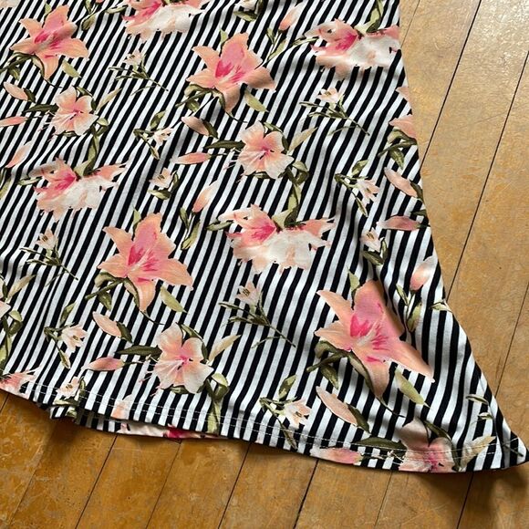 J for Justify Black White Striped Floral Mini Dress size M - Picture 4 of 11